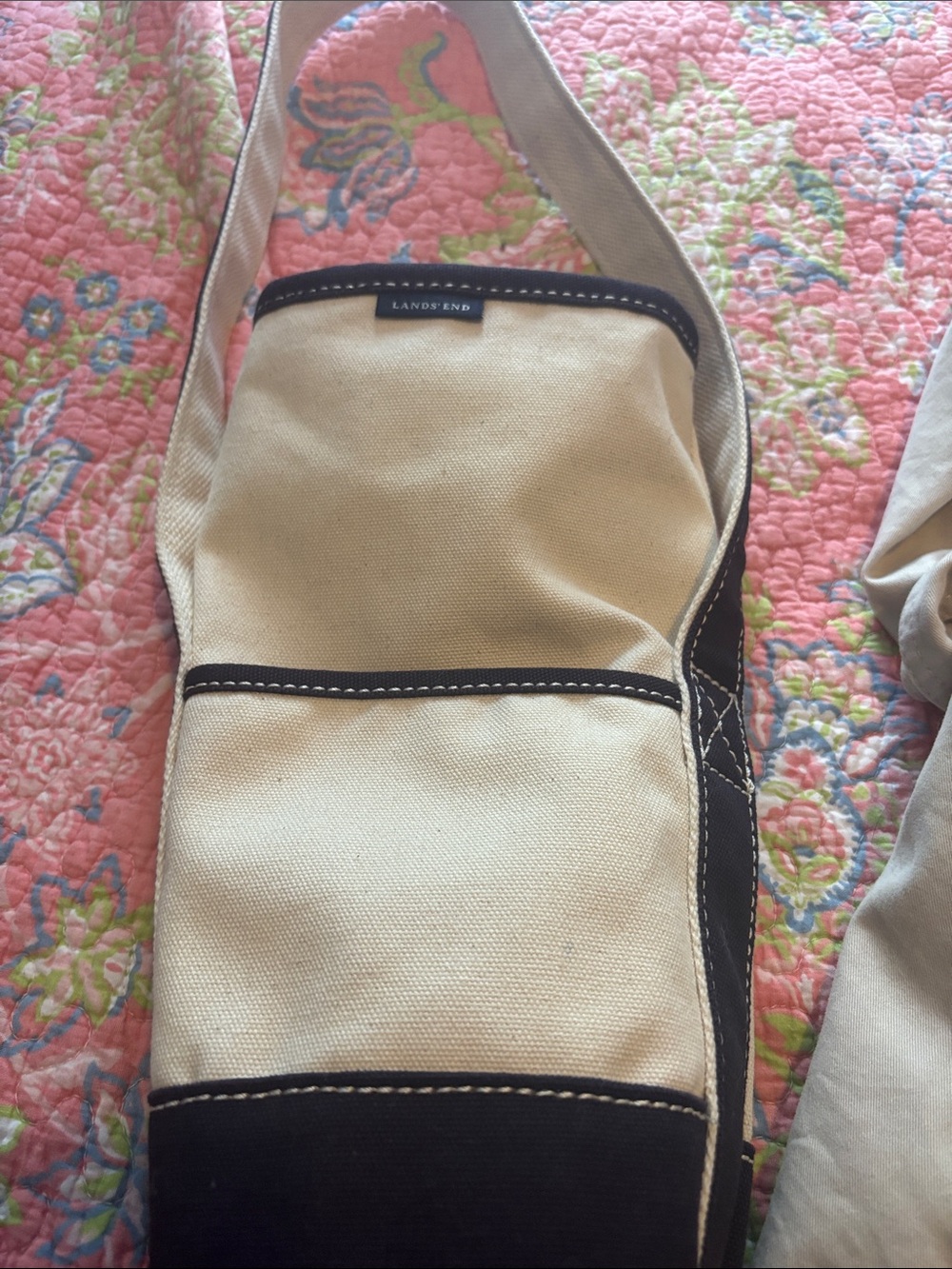 Lands' End Cream and Black Canvas Insulated Wine Tote bag.